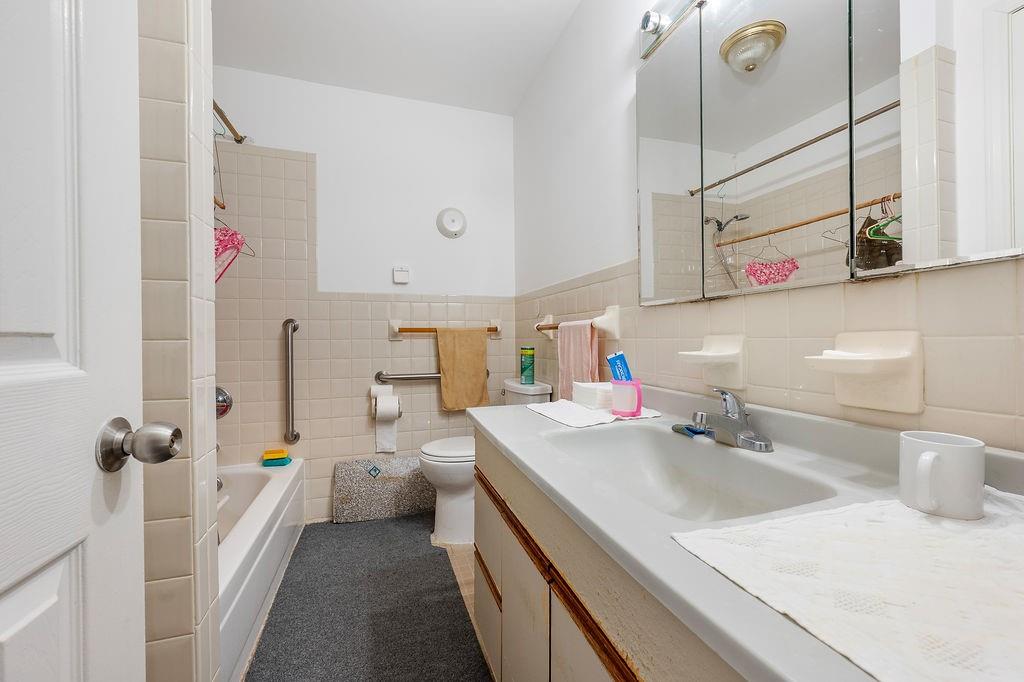 1427 67th Street Bensonhurst Brooklyn NY 11219