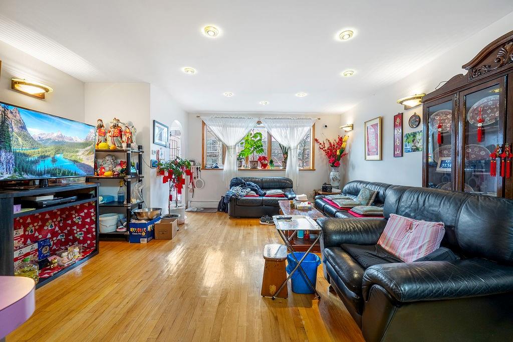 1427 67th Street Bensonhurst Brooklyn NY 11219