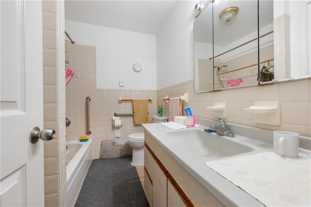 1427 67th Street Bensonhurst Brooklyn NY 11219