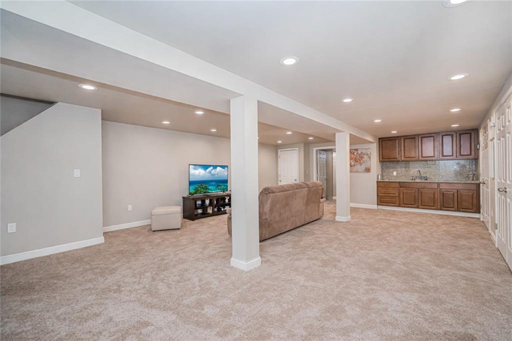 59 Jennifer Place Bulls Head Staten Island NY 10314