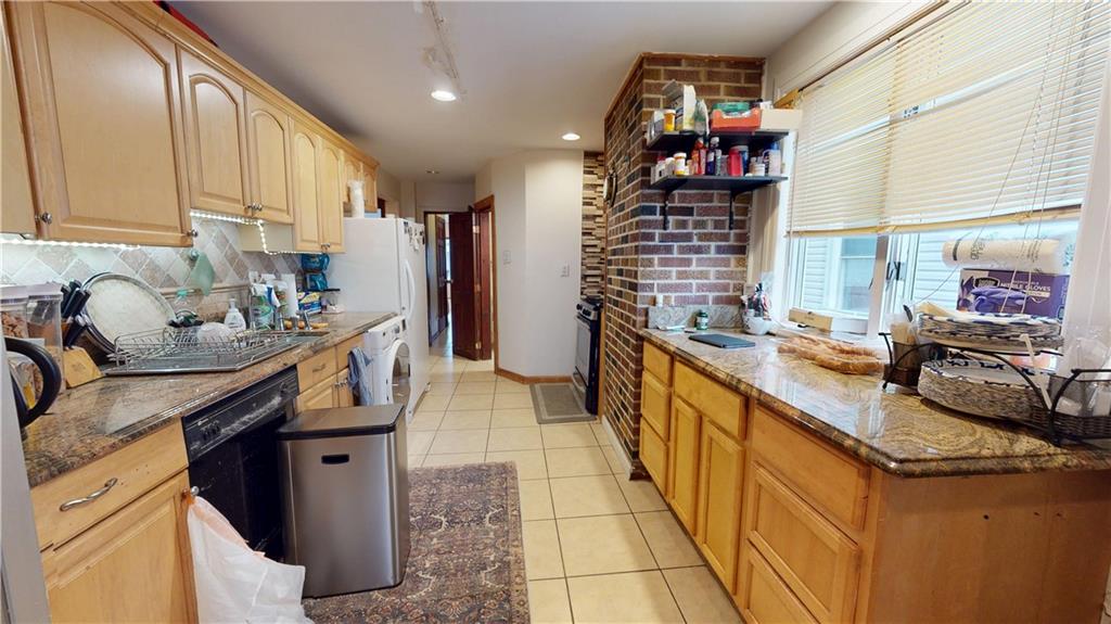 8786 17th Avenue Bensonhurst Brooklyn NY 11214