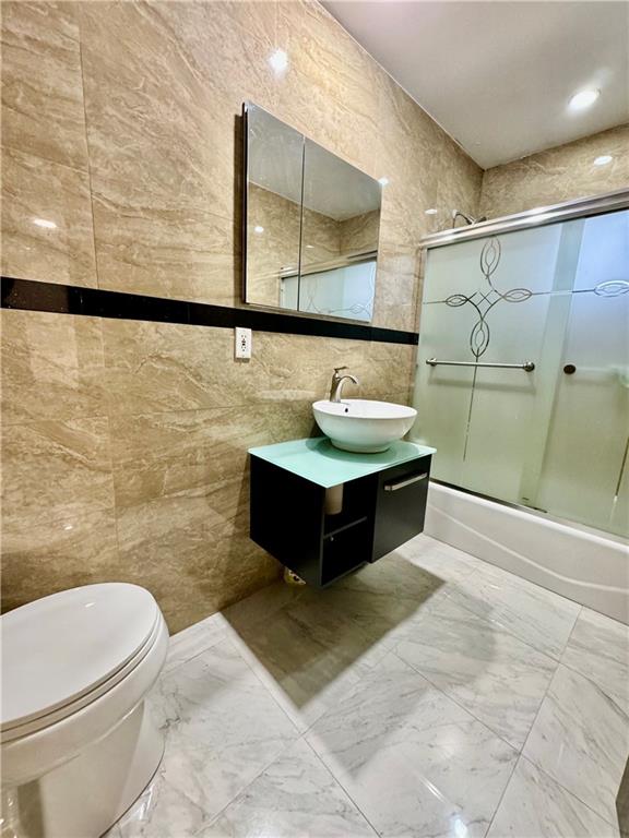 9 Downey Place Mariner's Harbor Staten Island NY 10303