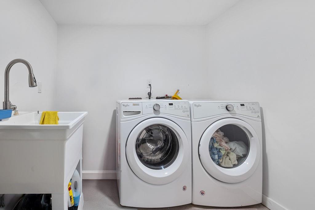 7702 15th Avenue Bensonhurst Brooklyn NY 11228