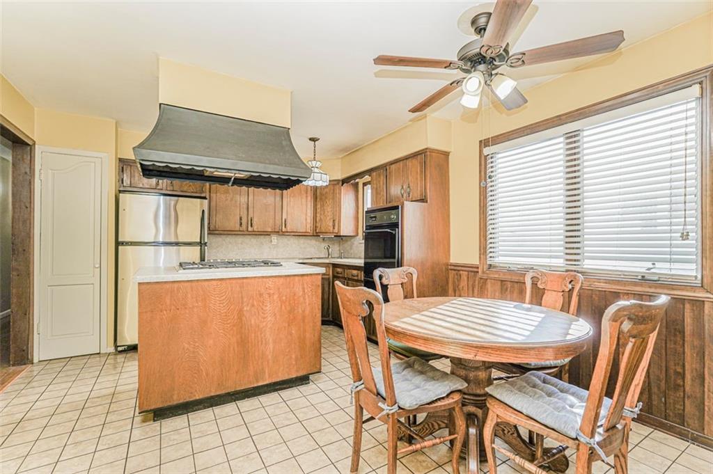 953 Forest Hill Road Willowbrook Staten Island NY 10314