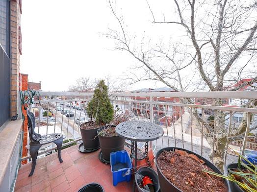 127 Bay 29th Street Bath Beach Brooklyn NY 11214