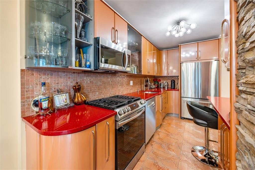 501 Surf Avenue Brighton Beach Brooklyn NY 00000