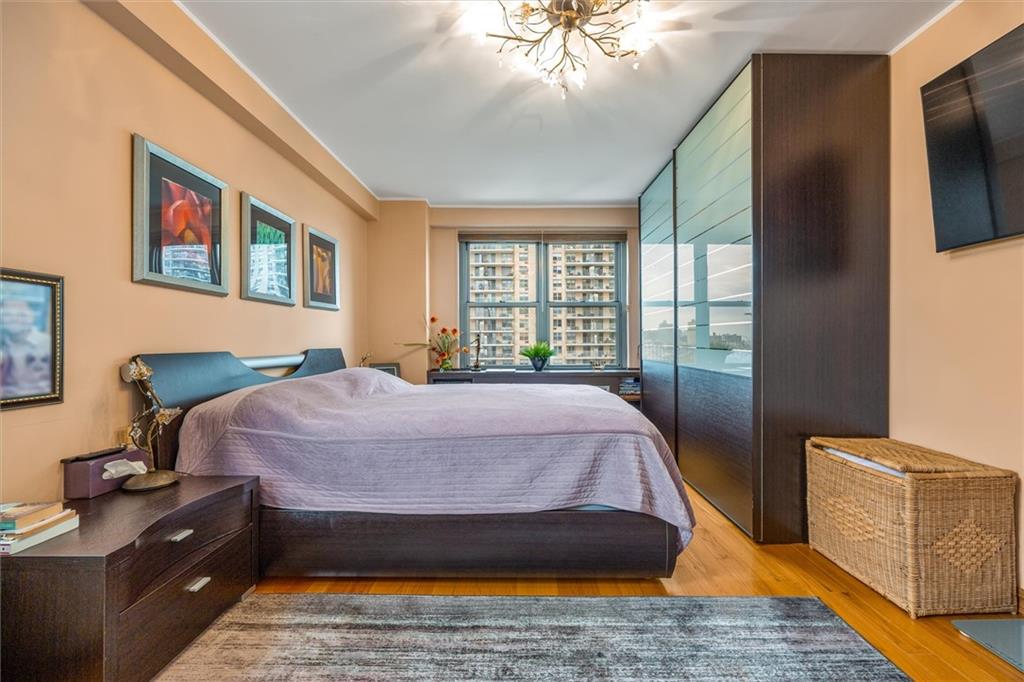 501 Surf Avenue Brighton Beach Brooklyn NY 00000