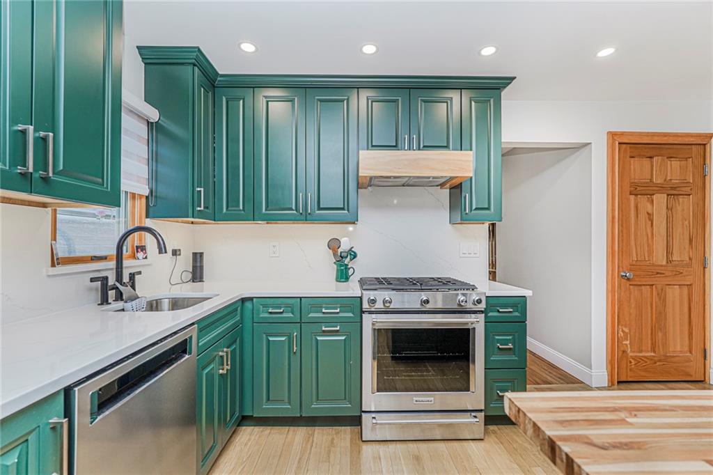 137 Buffalo Street Bay Terrace Staten Island NY 10306