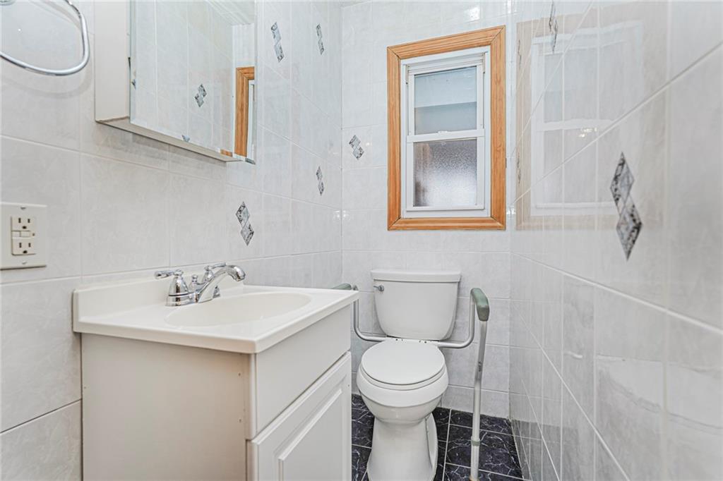 137 Buffalo Street Bay Terrace Staten Island NY 10306