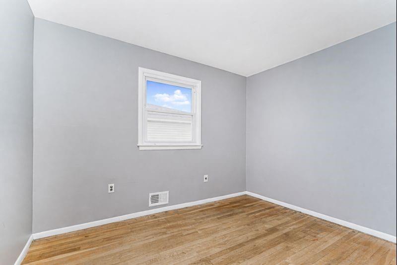 137 Buffalo Street Bay Terrace Staten Island NY 10306