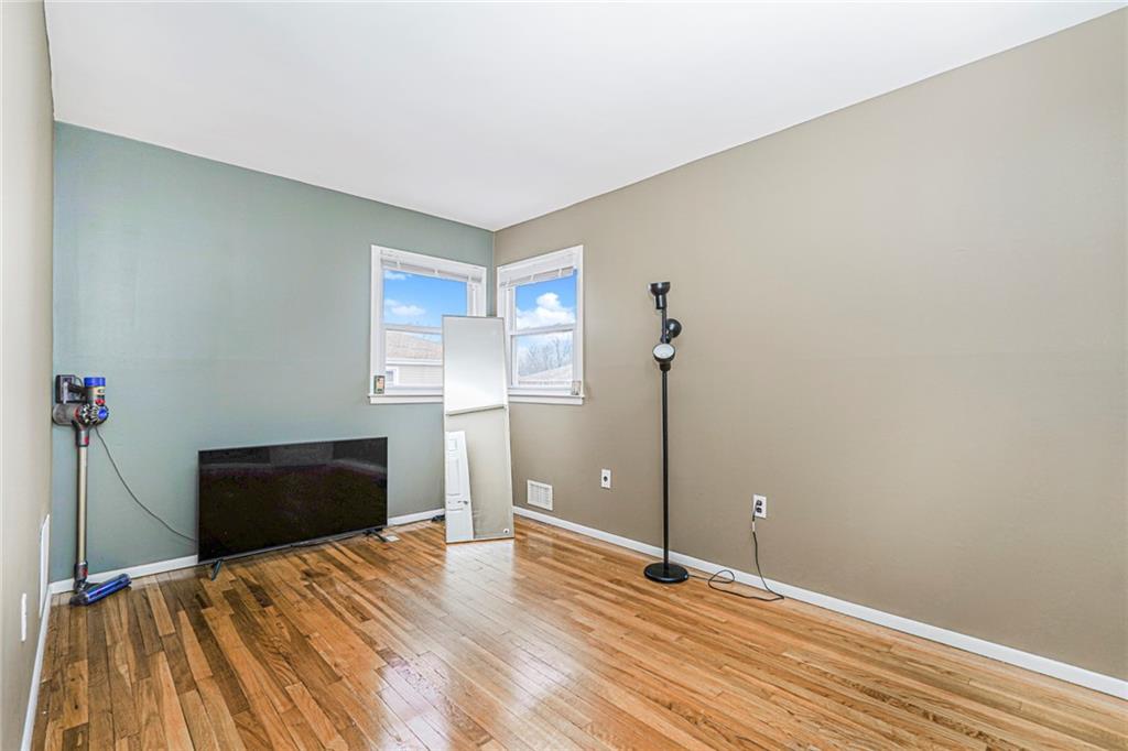 137 Buffalo Street Bay Terrace Staten Island NY 10306