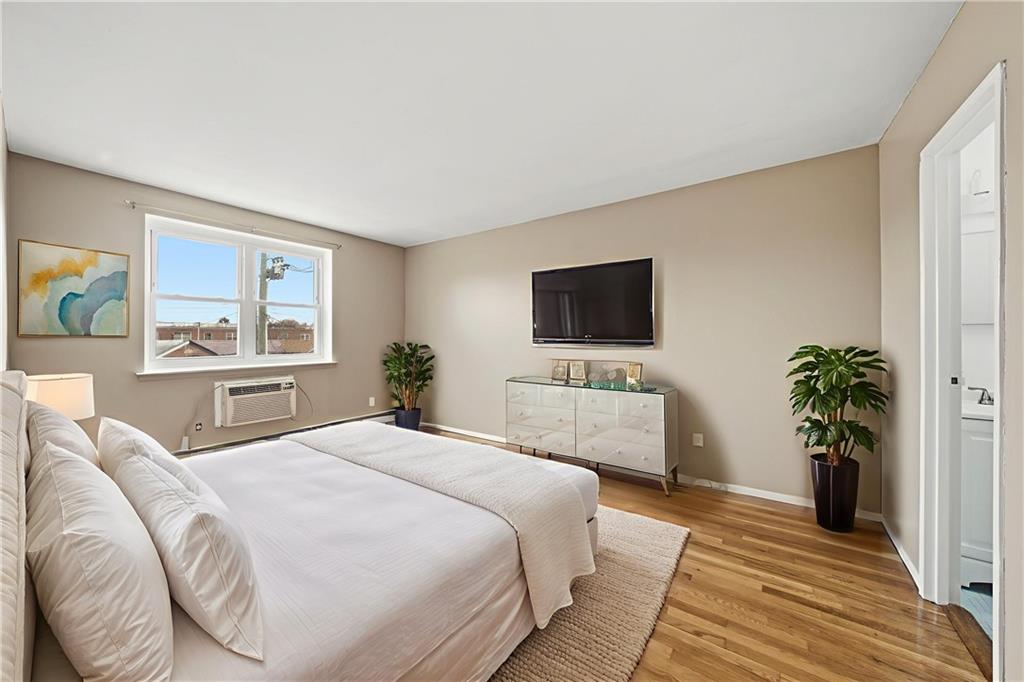 732 East 82nd Street Canarsie Brooklyn NY 11236