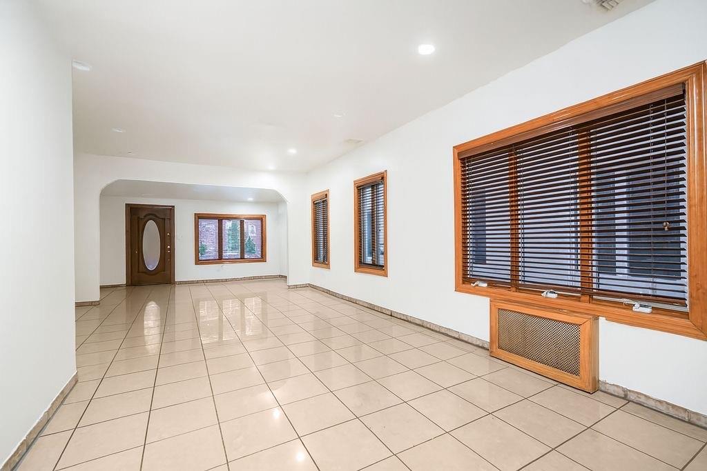 2133 East 18th Street Sheepshead Bay Brooklyn NY 11229