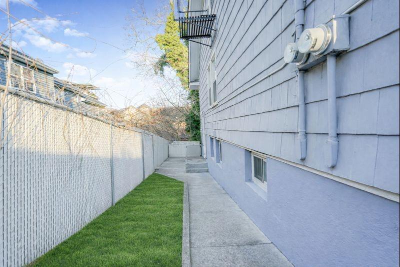 99 Stanley Avenue Tompkinsville Staten Island NY 10301