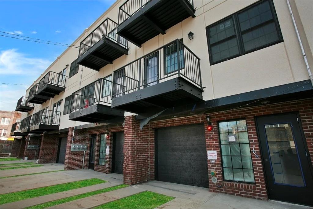 933 Brooklyn Avenue East Flatbush Brooklyn NY 11203