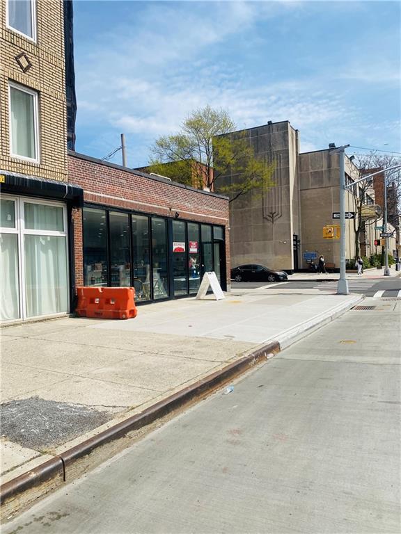 91 West End Avenue Manhattan Beach Brooklyn NY 11235