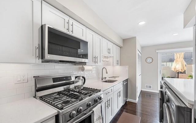 28 Berry Court Rossville Staten Island NY 10309