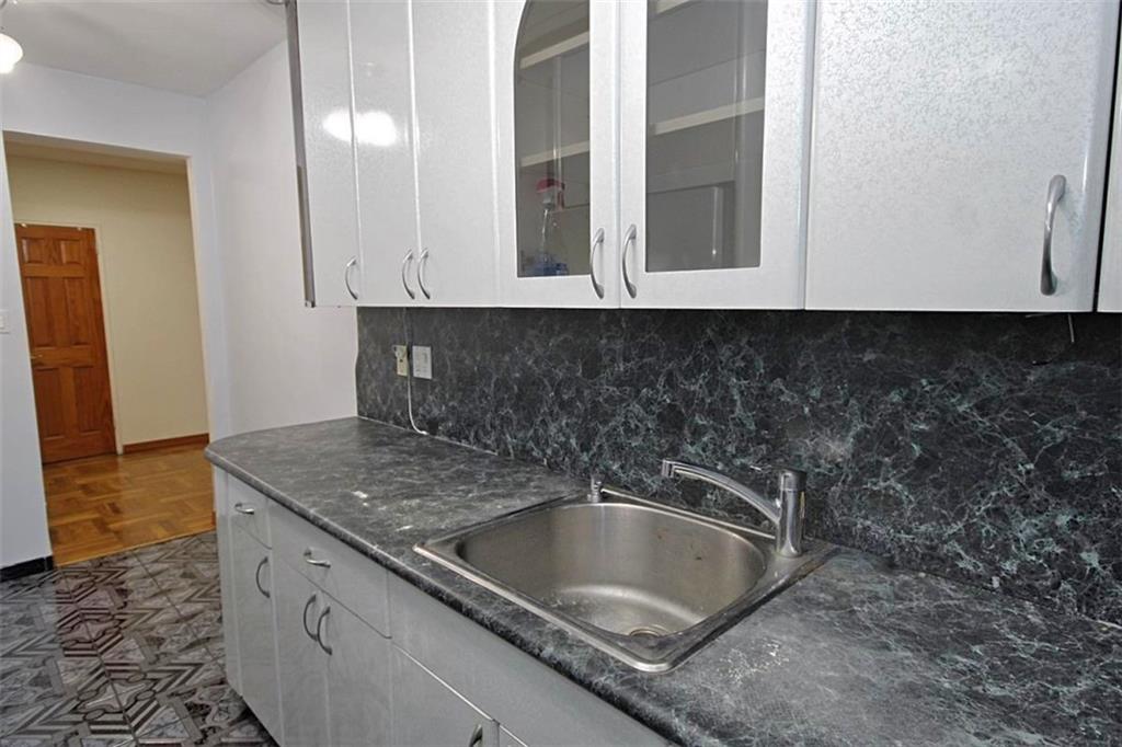 2727 Ocean Parkway Brighton Beach Brooklyn NY 11235