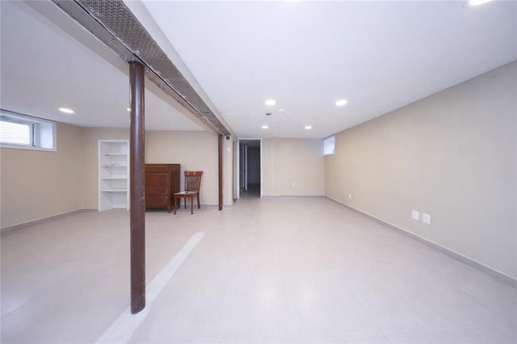 138 Ormonde Boulevard Out of NYC Valley Stream NY 11580