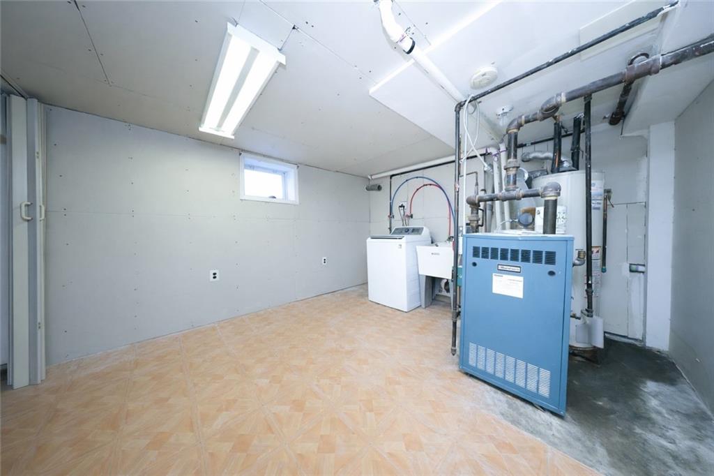 138 Ormonde Boulevard Out of NYC Valley Stream NY 11580