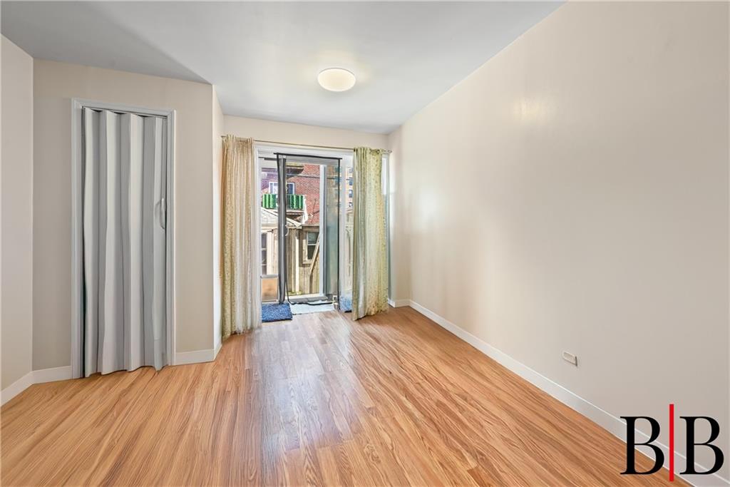 180 Beach 118th Street Rockaway Park Rockaway Park NY 11694