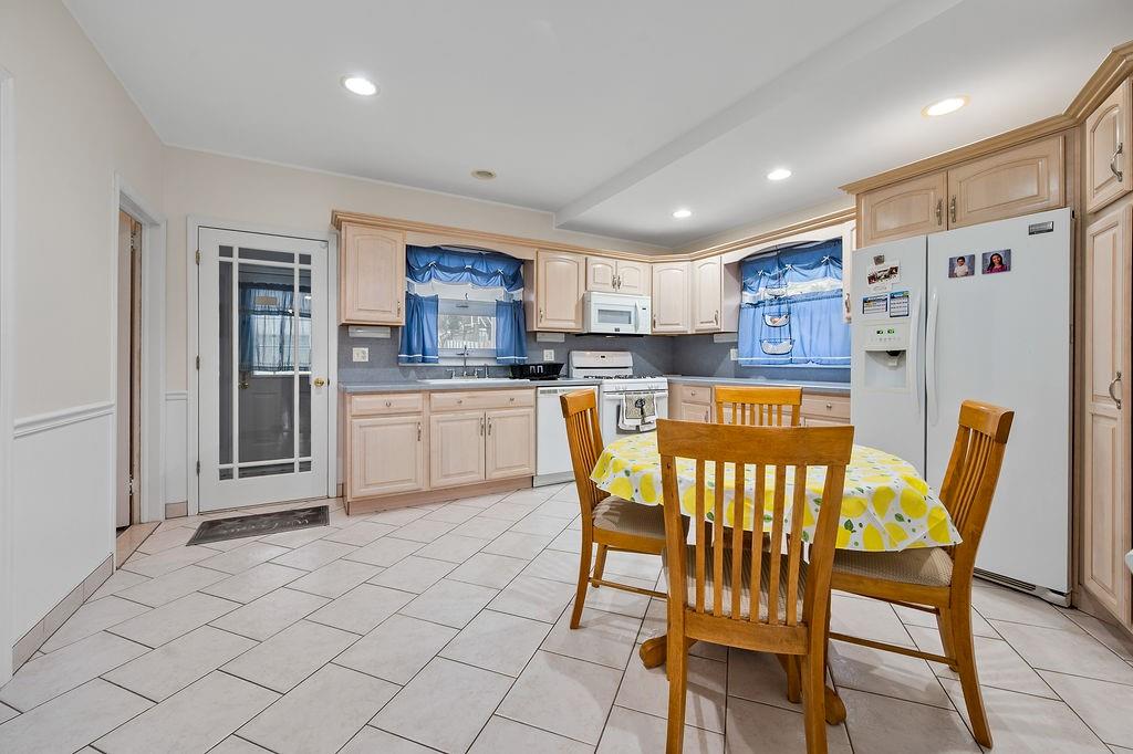 5272 Arthur Kill Road Tottenville Staten Island NY 10307