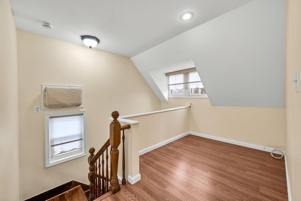 5272 Arthur Kill Road Tottenville Staten Island NY 10307