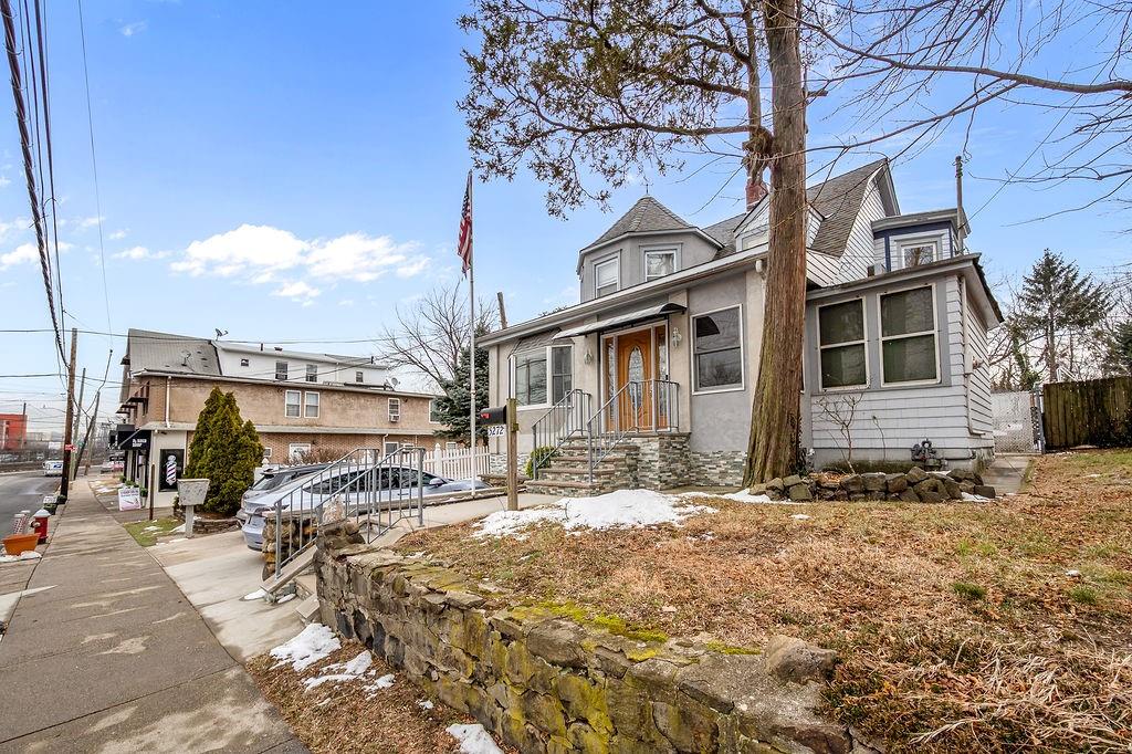 5272 Arthur Kill Road Tottenville Staten Island NY 10307