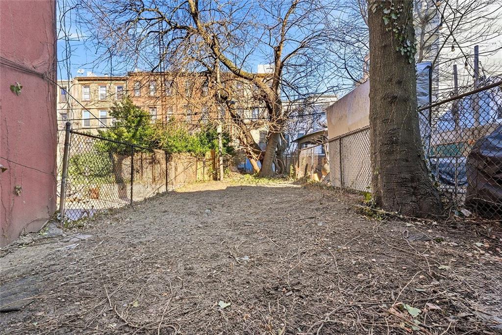 225 18th Street Park Slope Brooklyn NY 11215