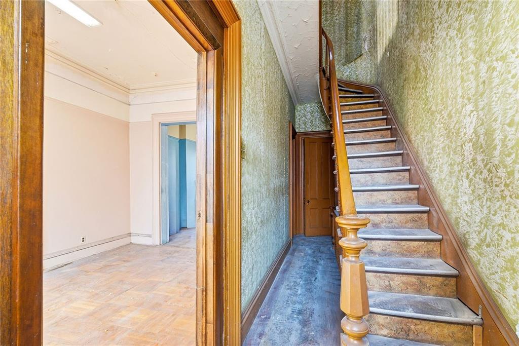 225 18th Street Park Slope Brooklyn NY 11215