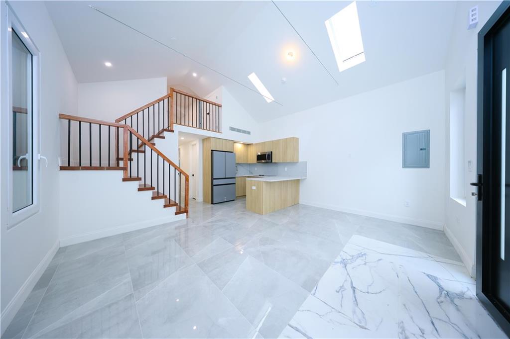 32 Lincoln Terrace Sheepshead Bay Brooklyn NY 11235