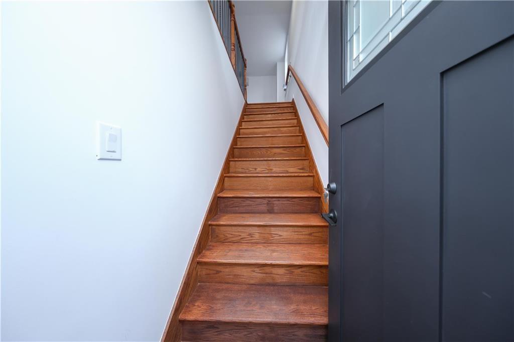 189 Saint Marys Avenue Rosebank Staten Island NY 10305