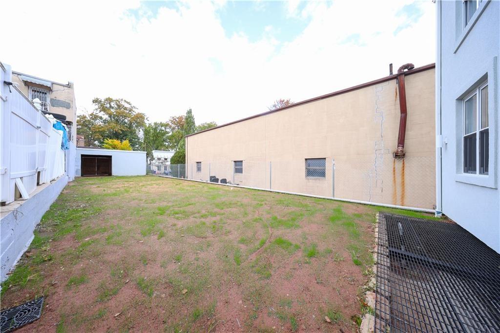 189 Saint Marys Avenue Rosebank Staten Island NY 10305