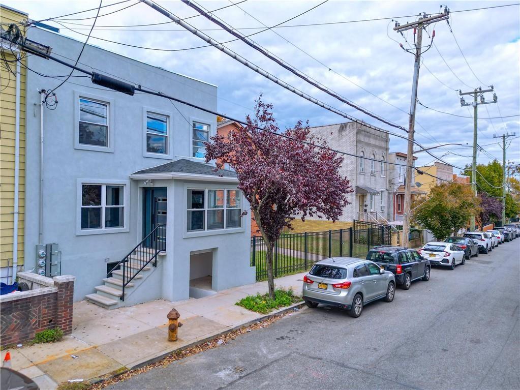 189 Saint Marys Avenue Rosebank Staten Island NY 10305