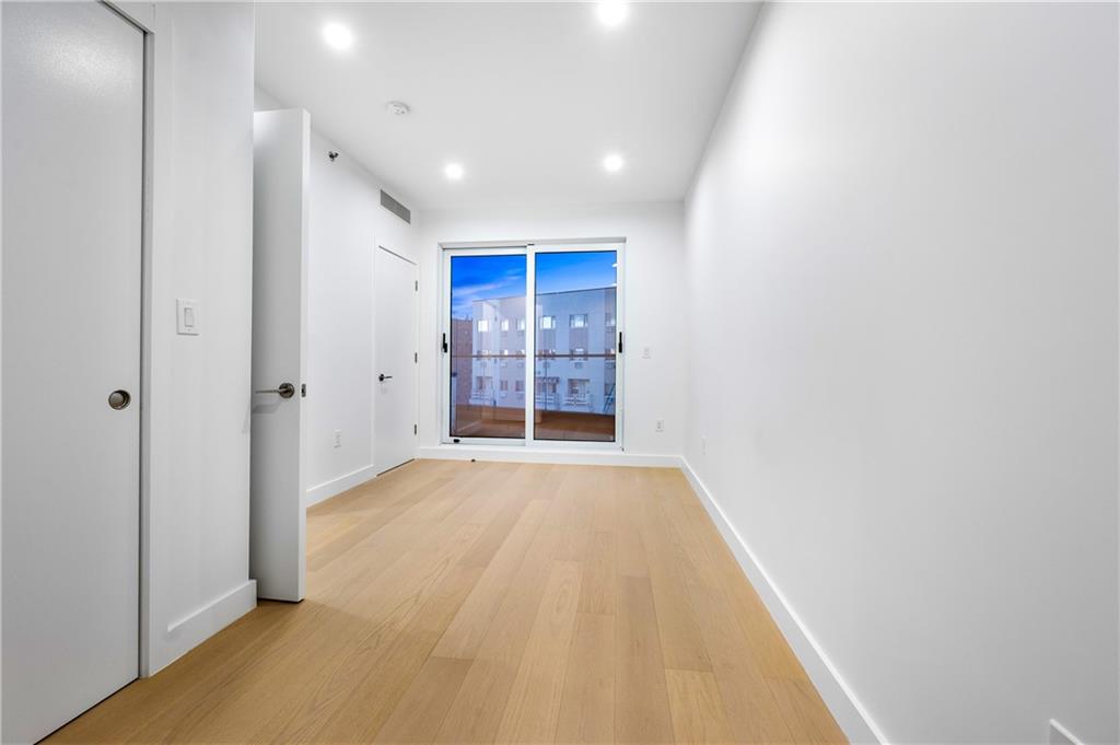 150-02 Northern Boulevard Murray Hill Flushing NY 11354