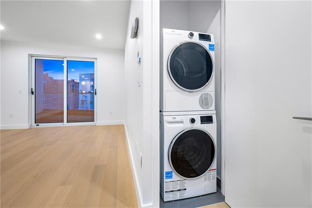 150-02 Northern Boulevard Murray Hill Flushing NY 11354