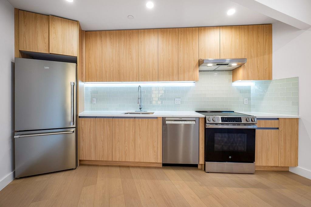 150-02 Northern Boulevard Murray Hill Brooklyn NY 11354