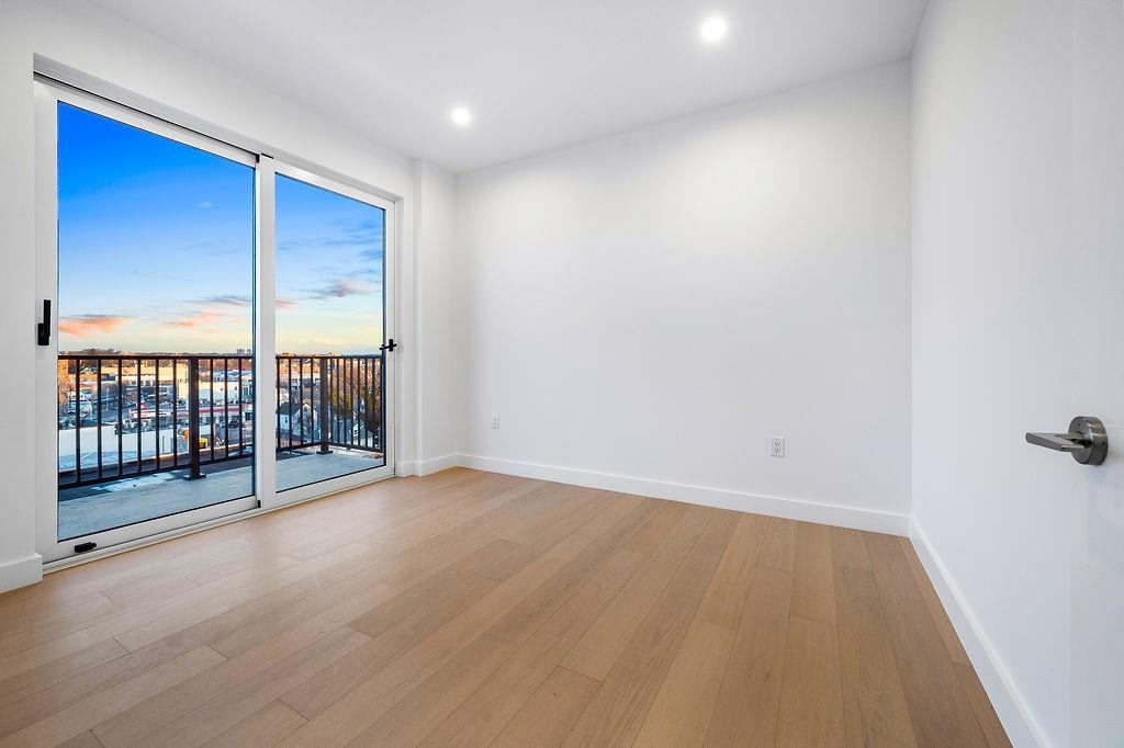 150-02 Northern Boulevard Murray Hill Brooklyn NY 11354