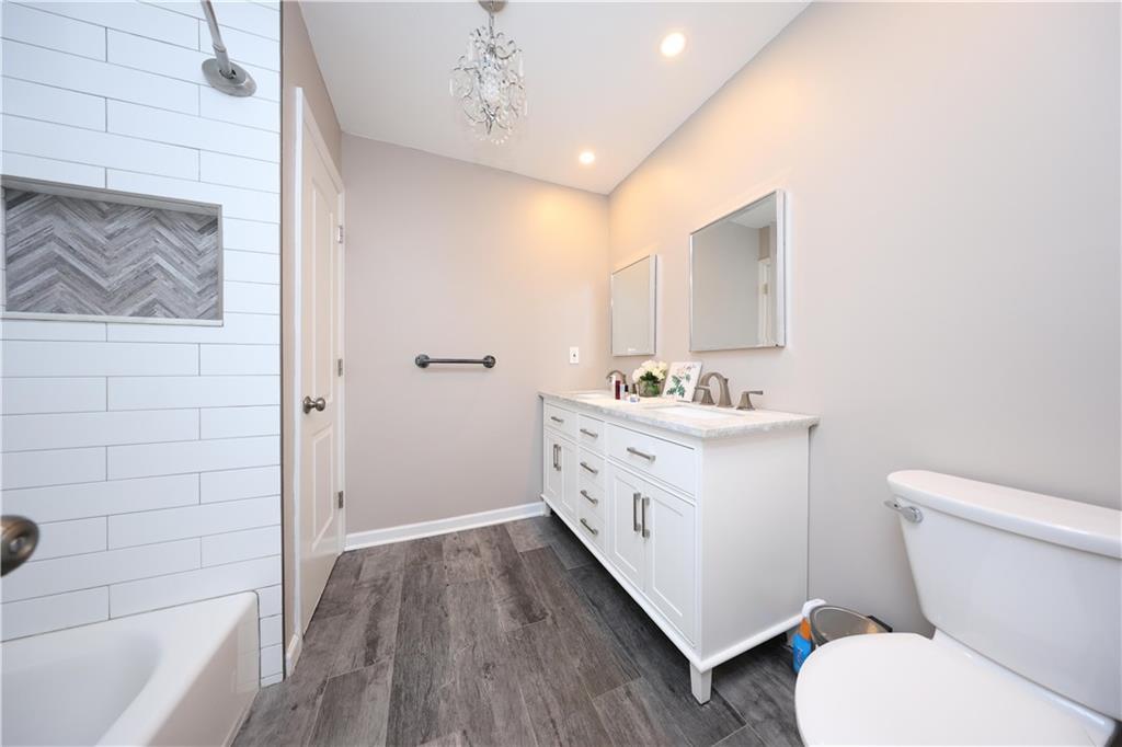 26 Gardenia Lane New Springville Staten Island NY 10314