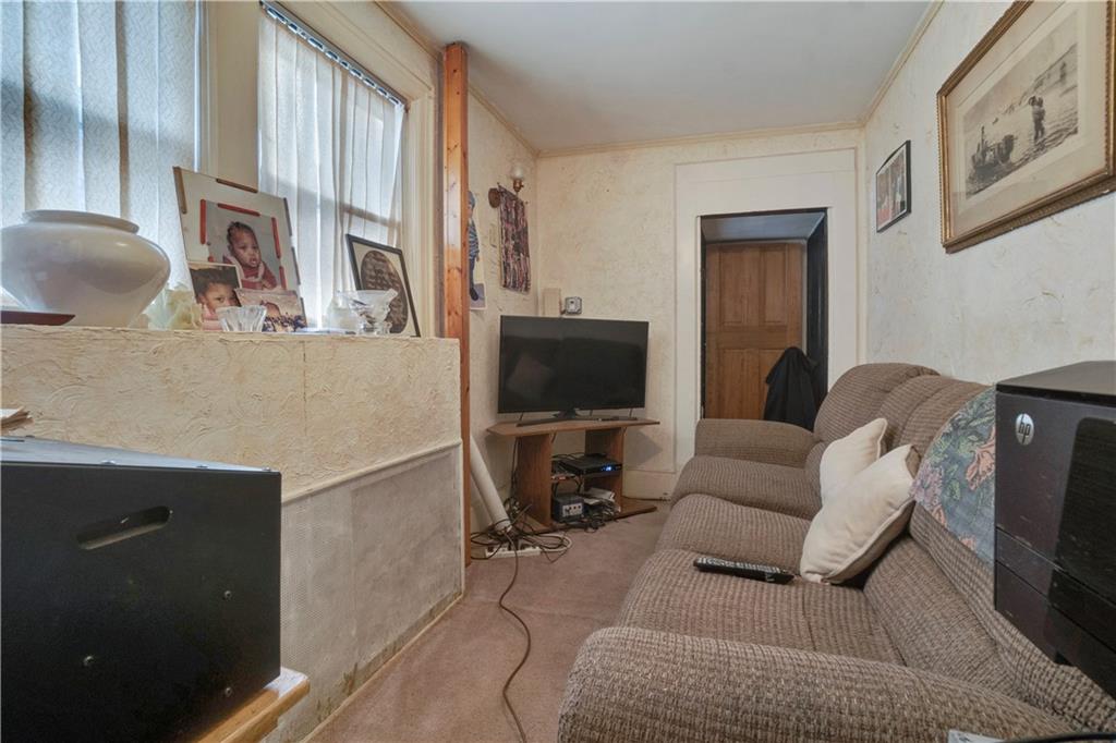 1050 Dickens Street Bayswater Far Rockaway NY 11691