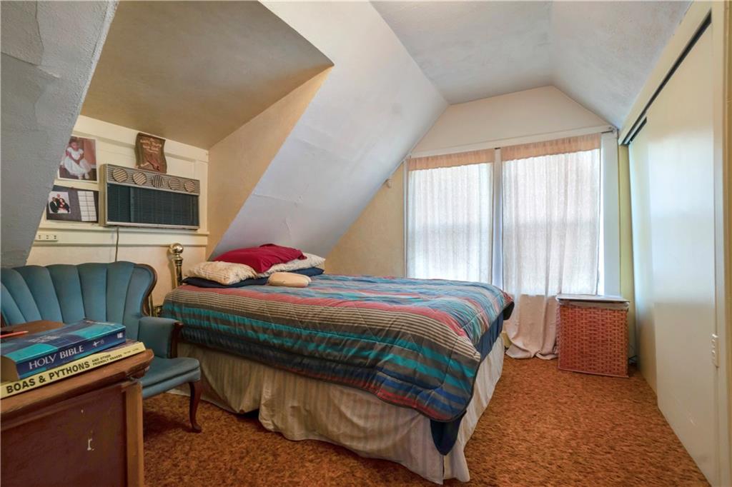 1050 Dickens Street Bayswater Far Rockaway NY 11691