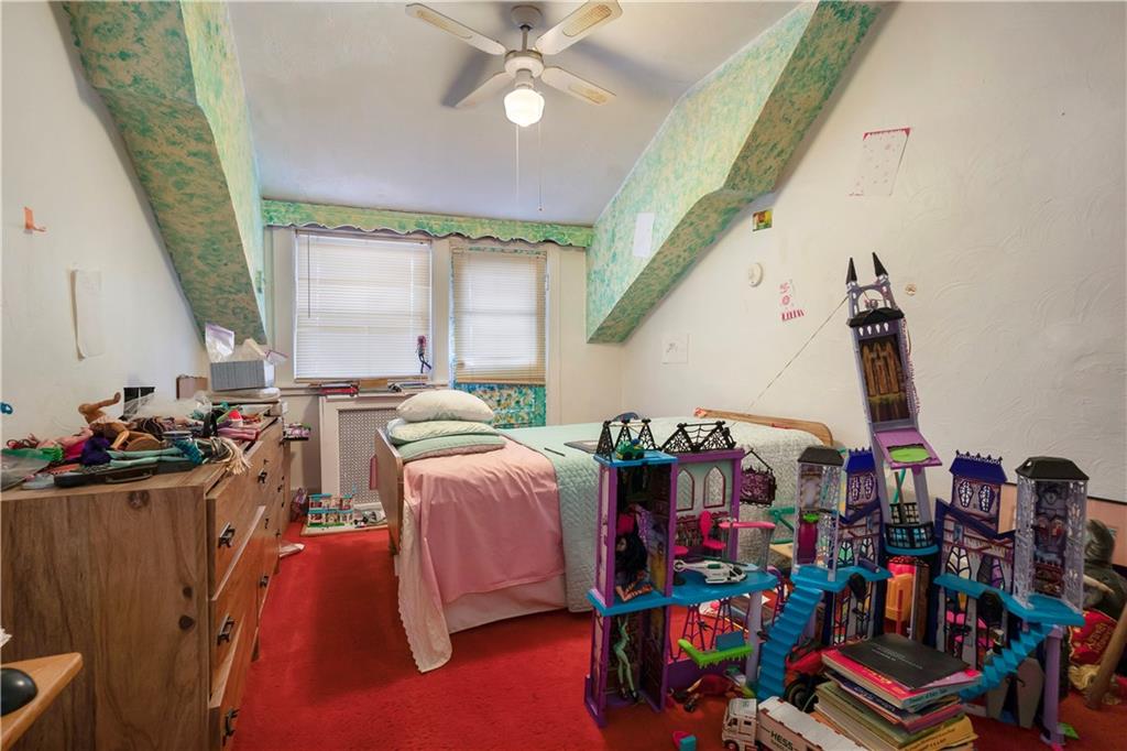 1050 Dickens Street Bayswater Far Rockaway NY 11691