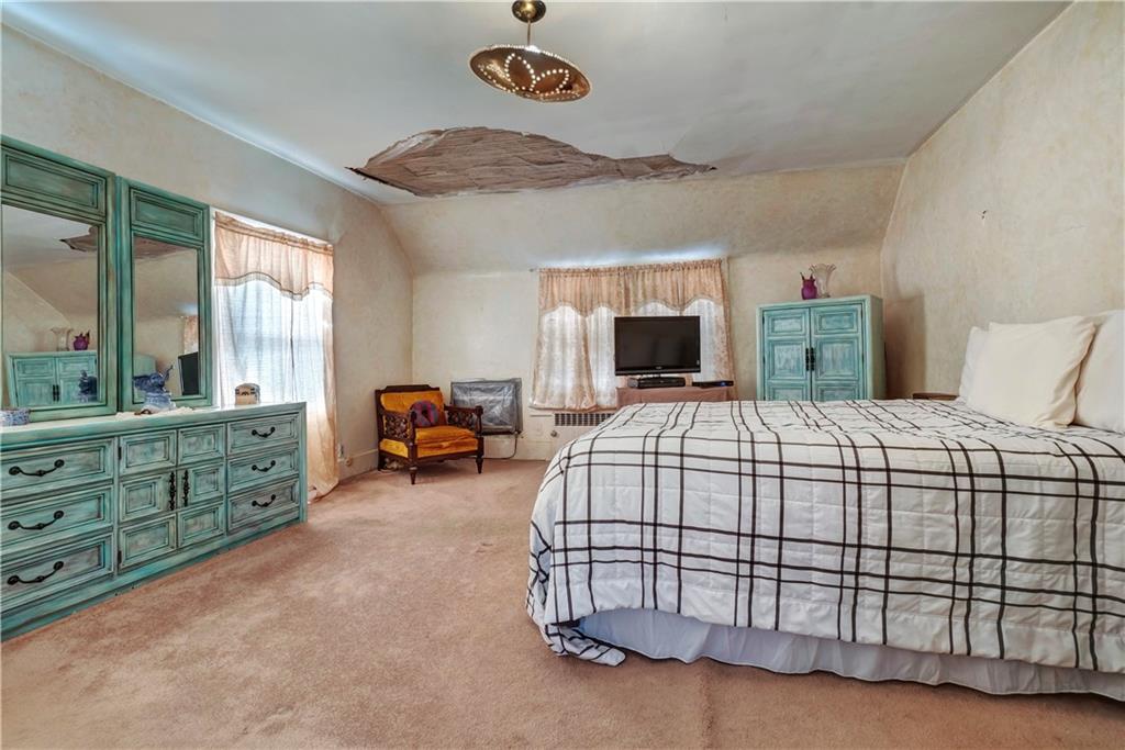 1050 Dickens Street Bayswater Far Rockaway NY 11691