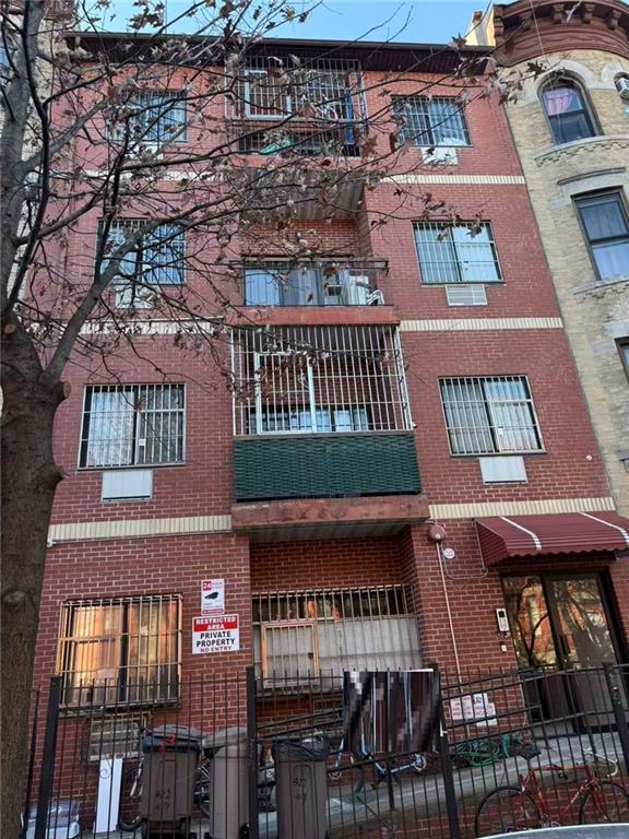 422 49 Street Sunset Park Brooklyn NY 11220