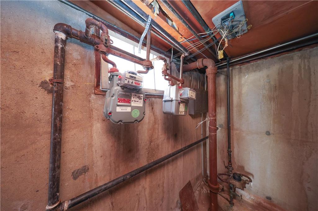 25 Mallory Avenue Arrochar Staten Island NY 10305