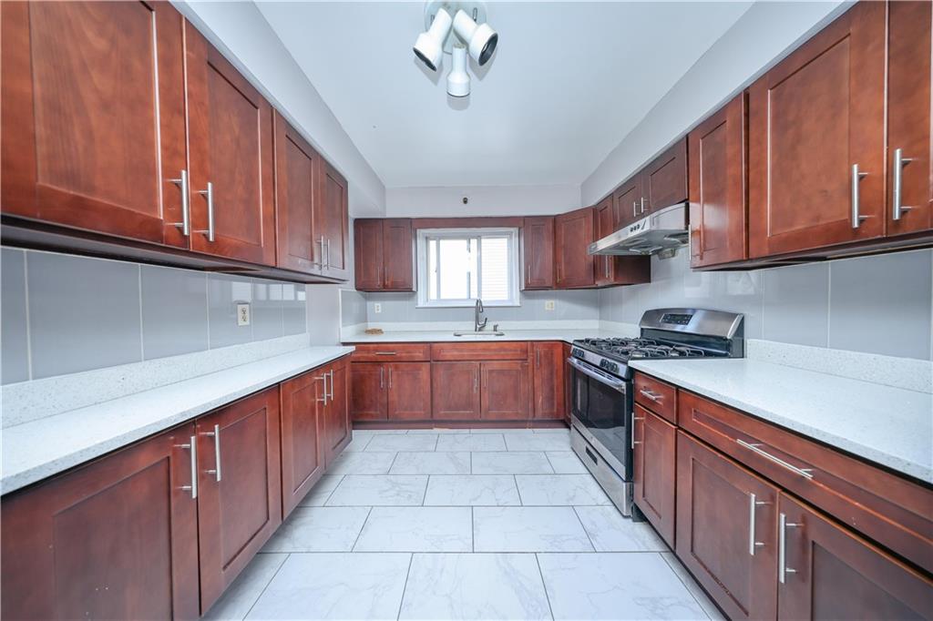 25 Mallory Avenue Arrochar Staten Island NY 10305