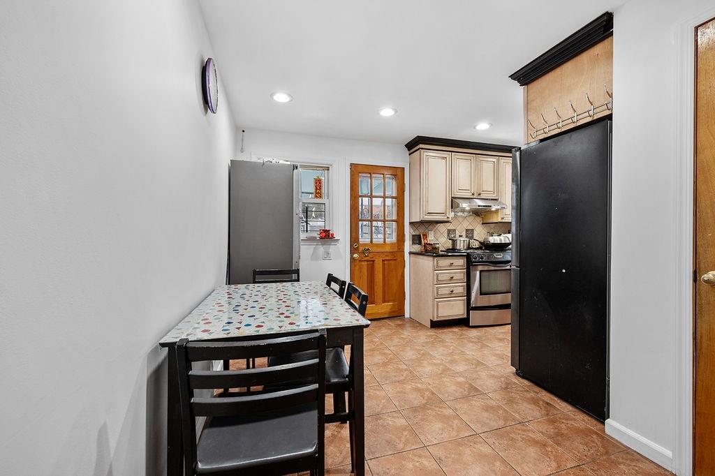 350 Hylan Boulevard Rosebank Staten Island NY 10305