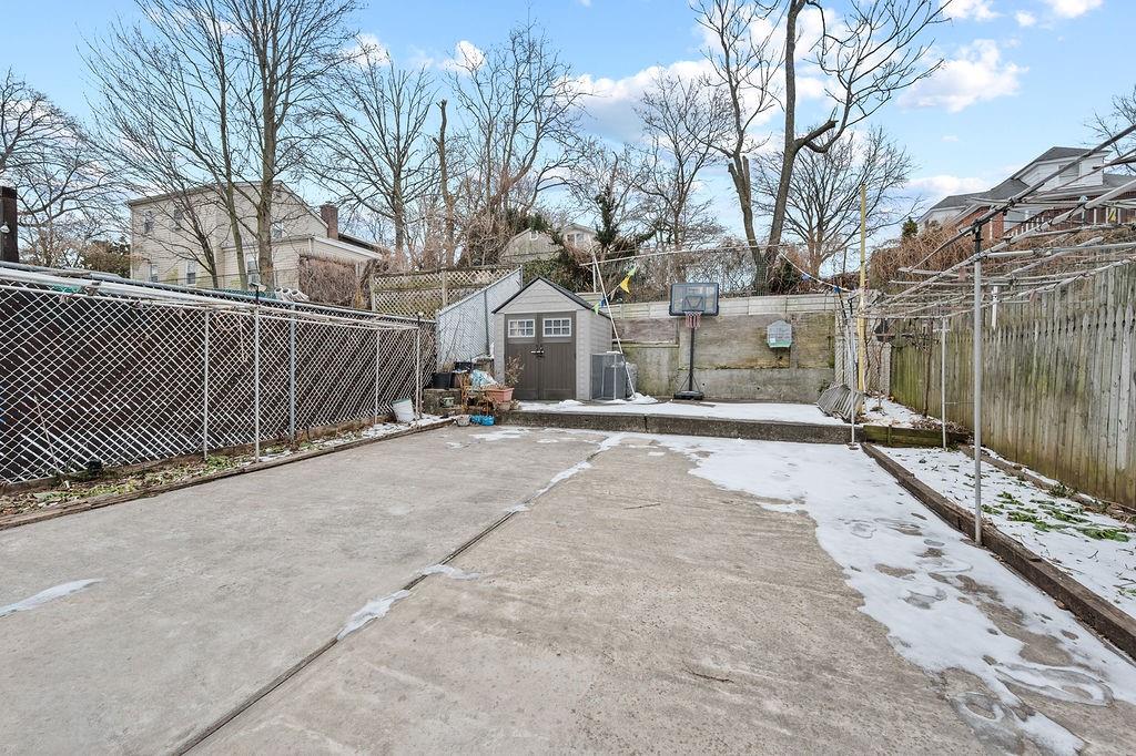 350 Hylan Boulevard Rosebank Staten Island NY 10305