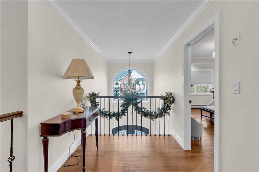 40 Dintree Lane Butler Manor Staten Island NY 10307