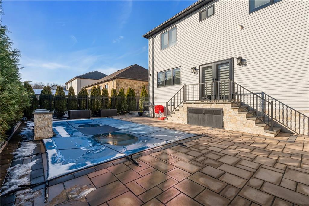 40 Dintree Lane Butler Manor Staten Island NY 10307